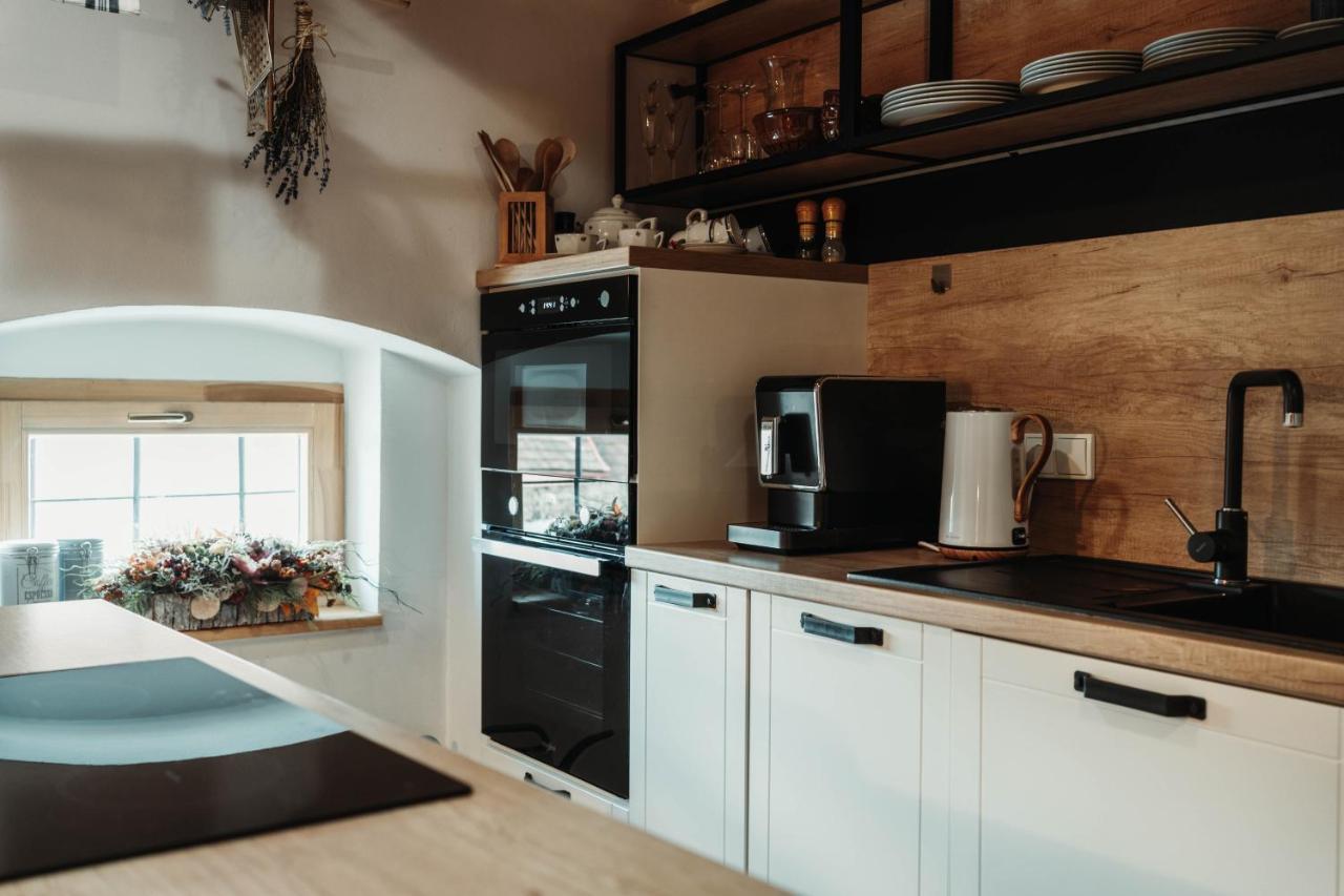 Cakyho Kuria - Mezonetovy Apartman S Krbom A Saunami Сміжани Екстер'єр фото