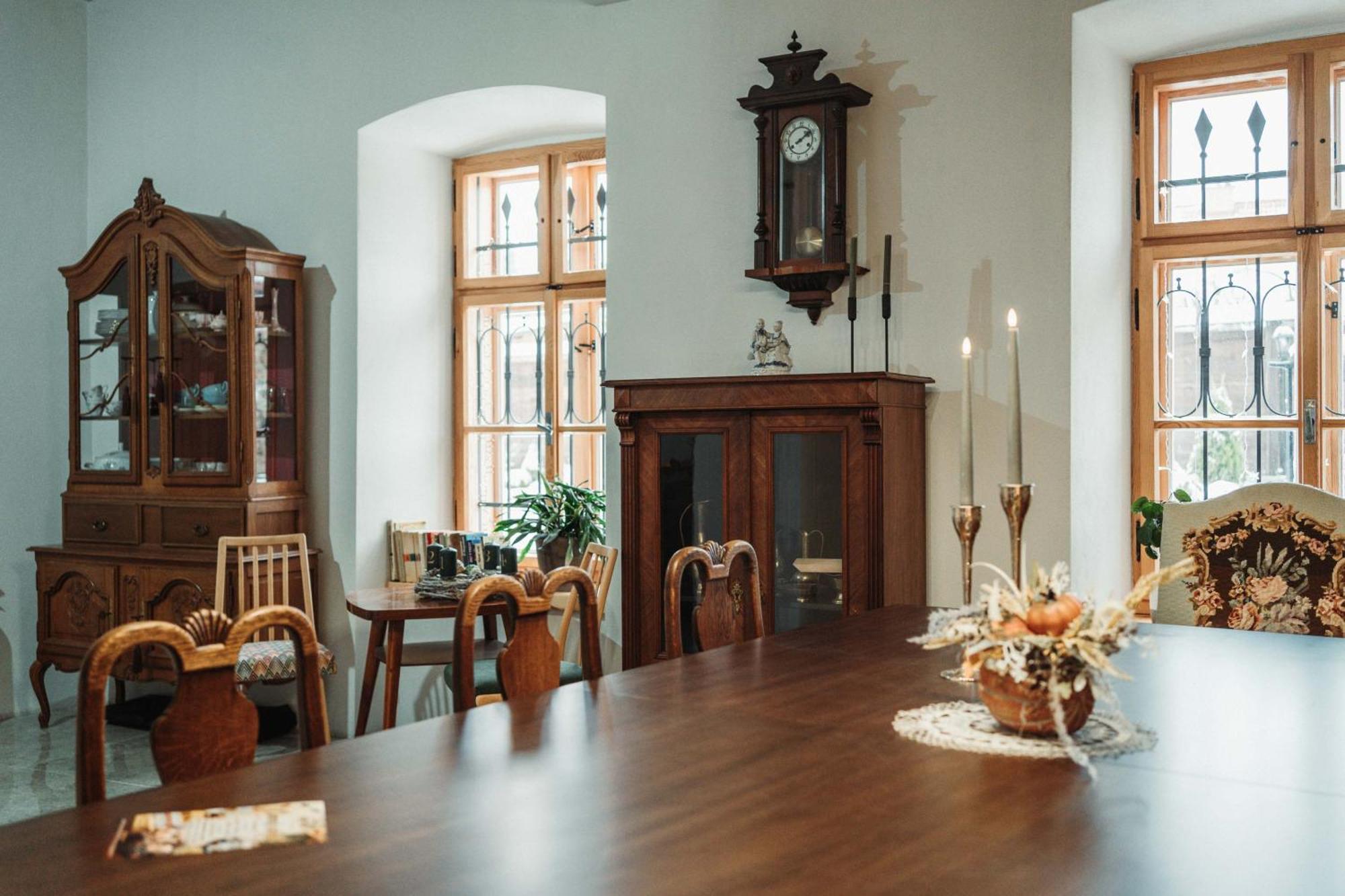 Cakyho Kuria - Mezonetovy Apartman S Krbom A Saunami Сміжани Екстер'єр фото